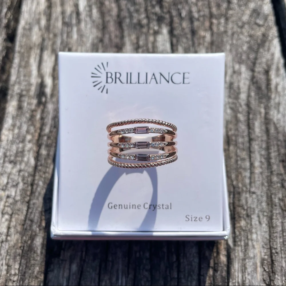7, 8, 9 NWT brilliant genuine crystal rose gold plated ring - Picture 1 of 12